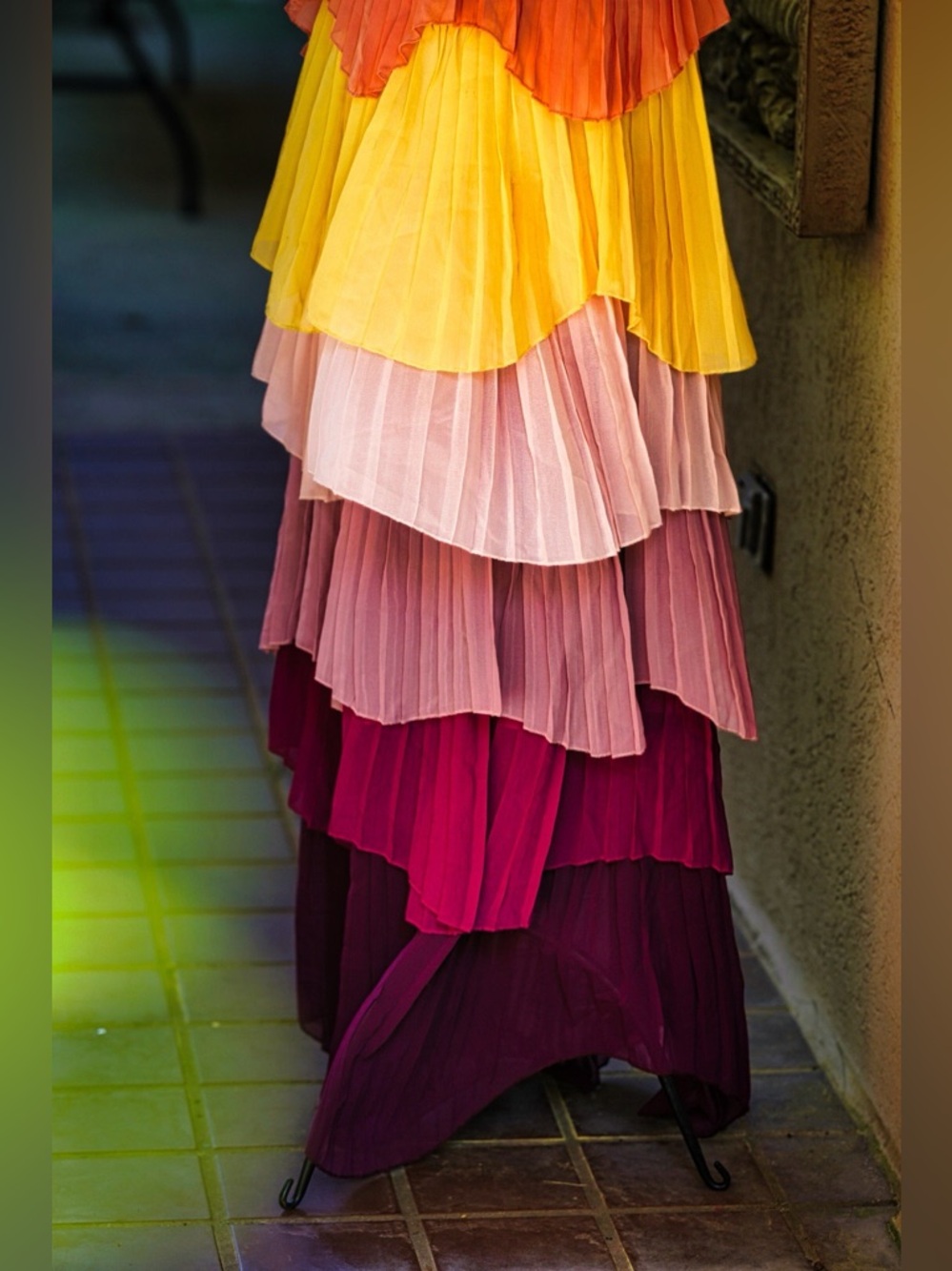 Touch Dolls Sunset Ombre Pleated Tiered Maxi Skirt - Size Small - Picture 4 of 6